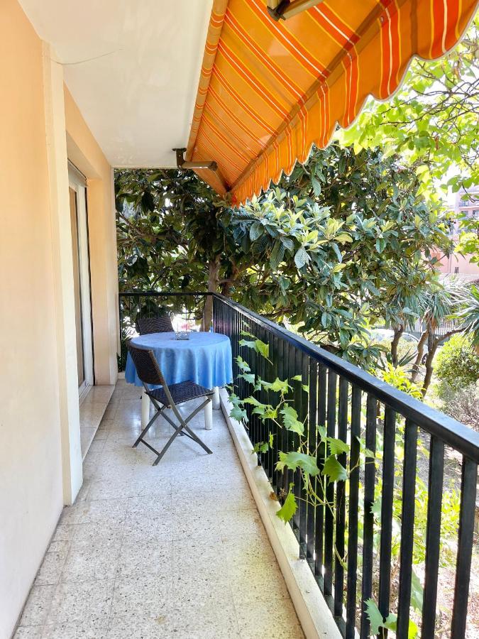 Les Glycines Apartman Menton Kültér fotó